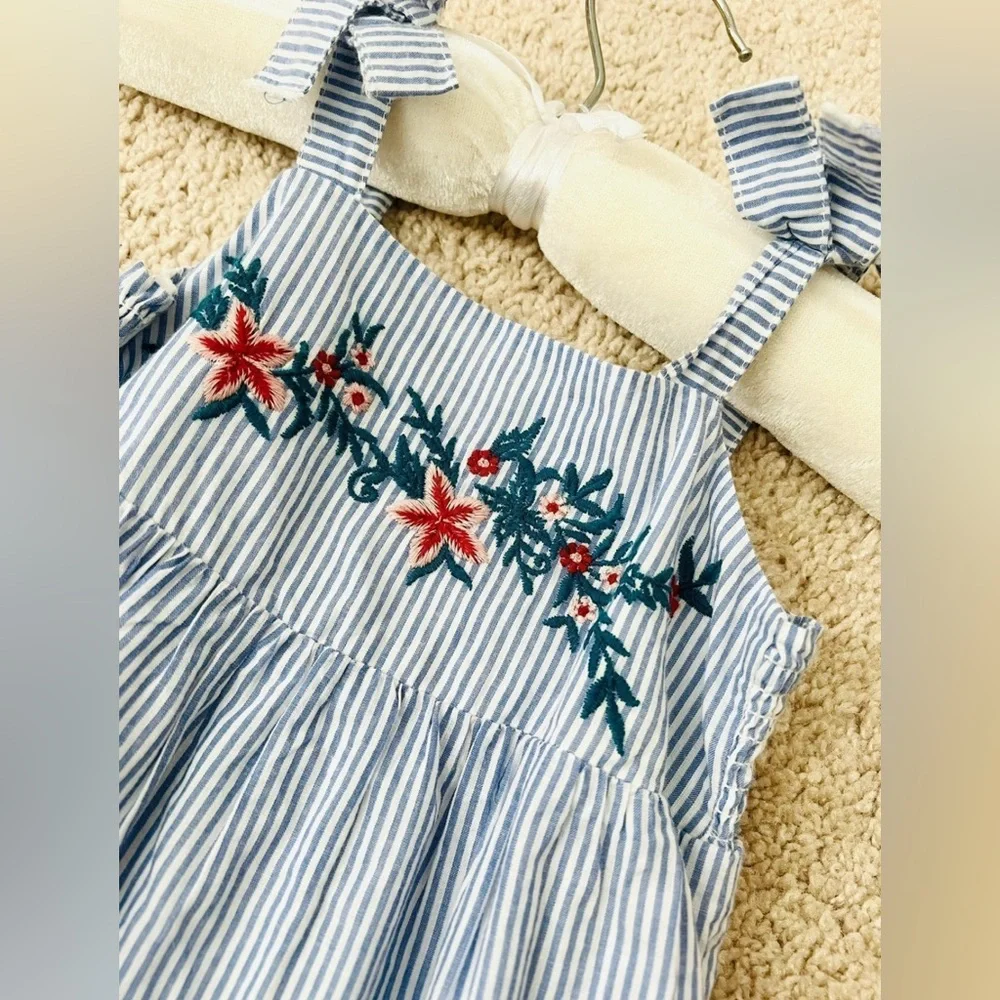 NWOT Baby Gap Blue & white Striped Dress with floral embroidery size 12-18m